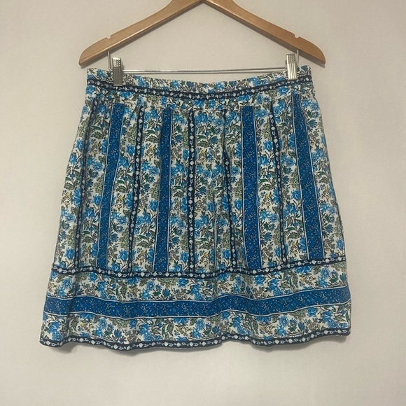 LOFT Dresses & Skirts - Loft LIKE NEW blue mixed pattern circle skirt with pockets size L